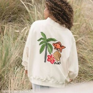 PARKE Heritage Summerland Mock Neck Sweatshirt in Cream Bright Combo